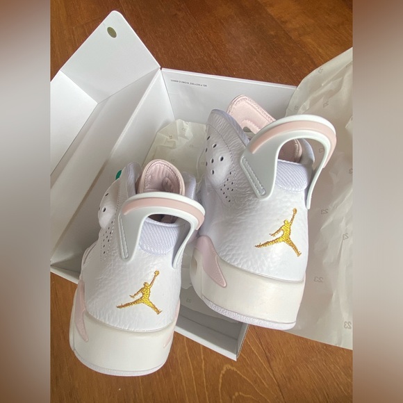 Womens Air Jordan 6 Retro size 7.5 kept unused and pristine in box nike - Picture 2 of 7